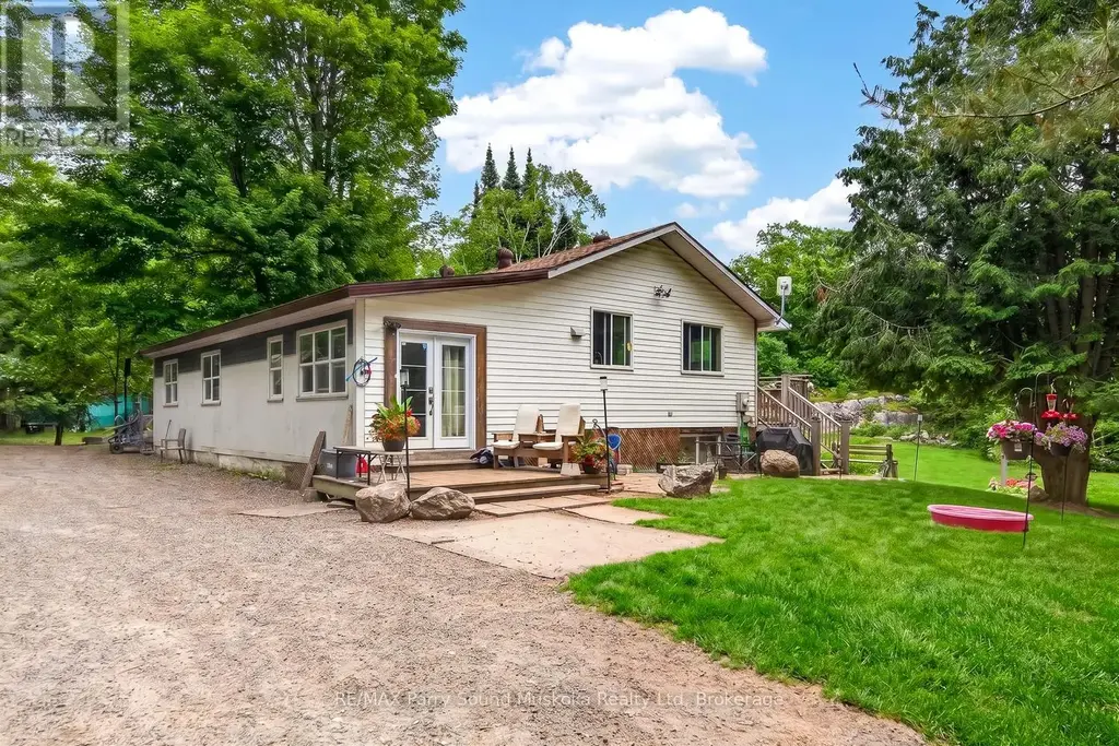 15 Toronto Lake Road, Georgian Bay (Freeman)